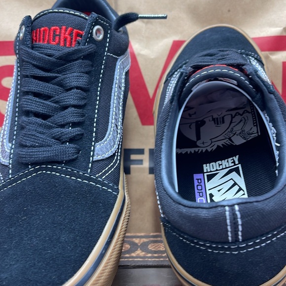 Vans WMNS Skate Old Skool Hockey Skateboards Black/ VN0A5FCB18J
Sneakers - Picture 12 of 16